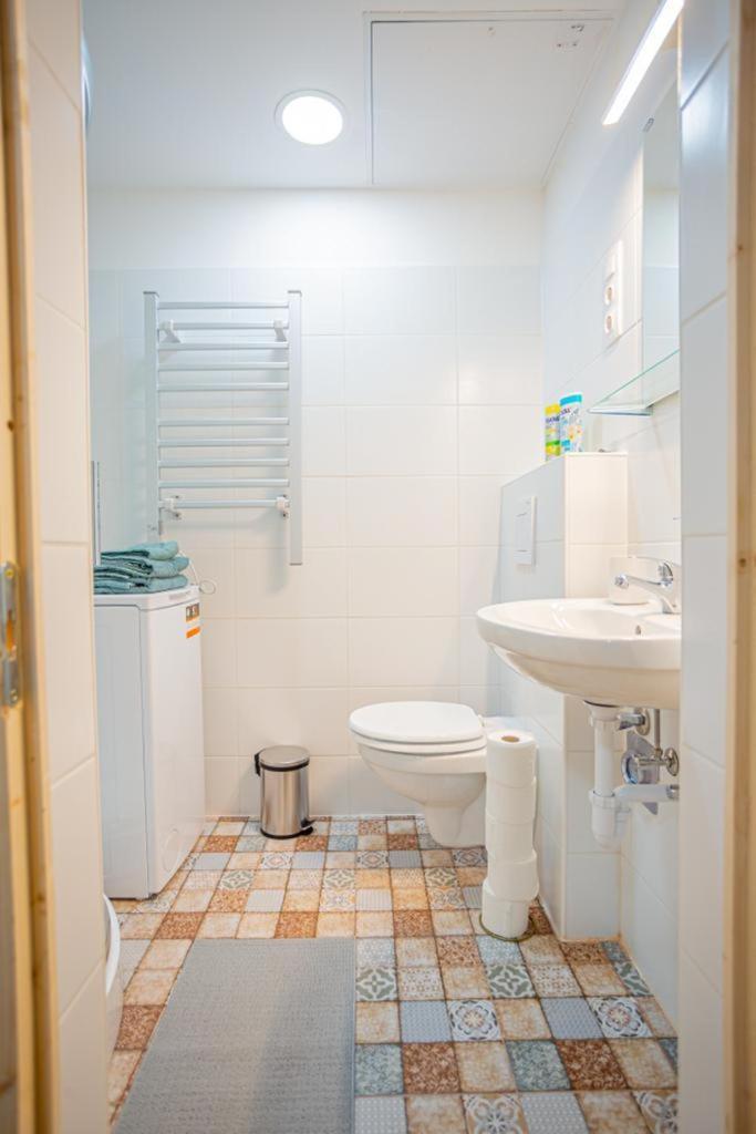 Cosy Gallery Flat In Akacfa St. Apartment