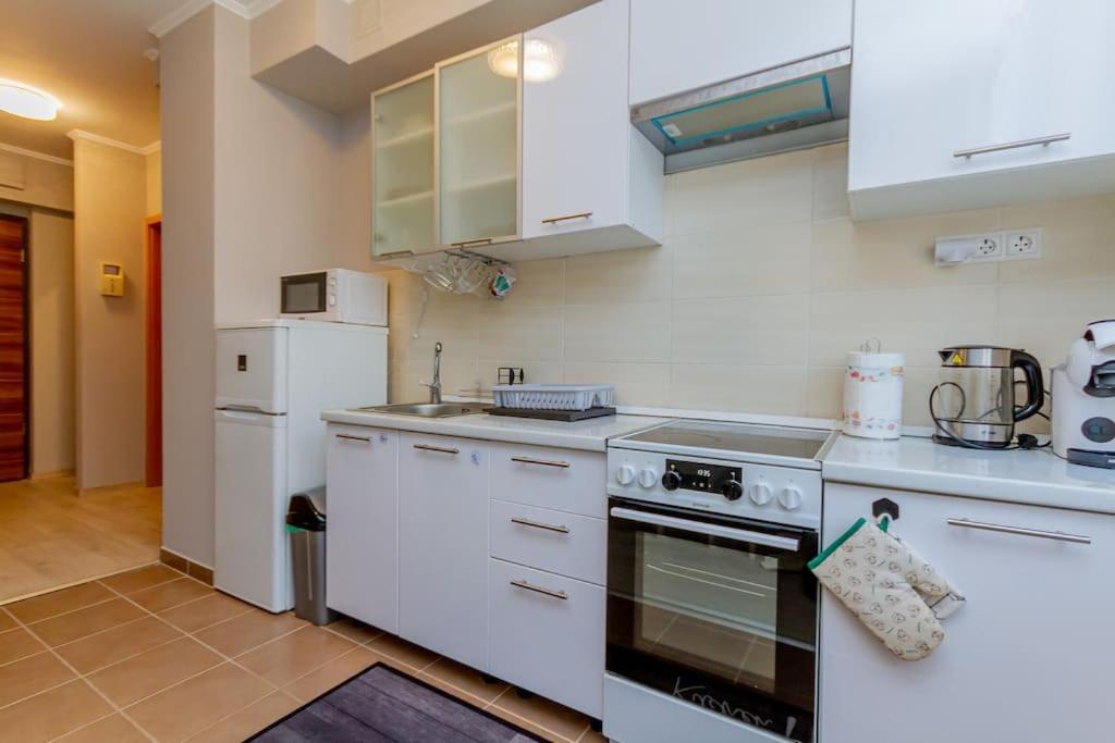 2br Corvin Terrace W Ac By Nw