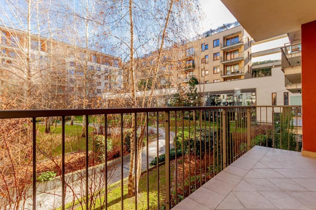 2br Corvin Terrace W Ac By Nw