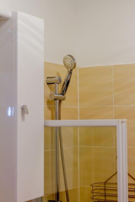 2br Corvin Terrace W Ac By Nw * Budapest