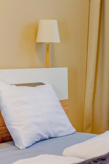 Apartman 2br Corvin Terrace W Ac By Nw