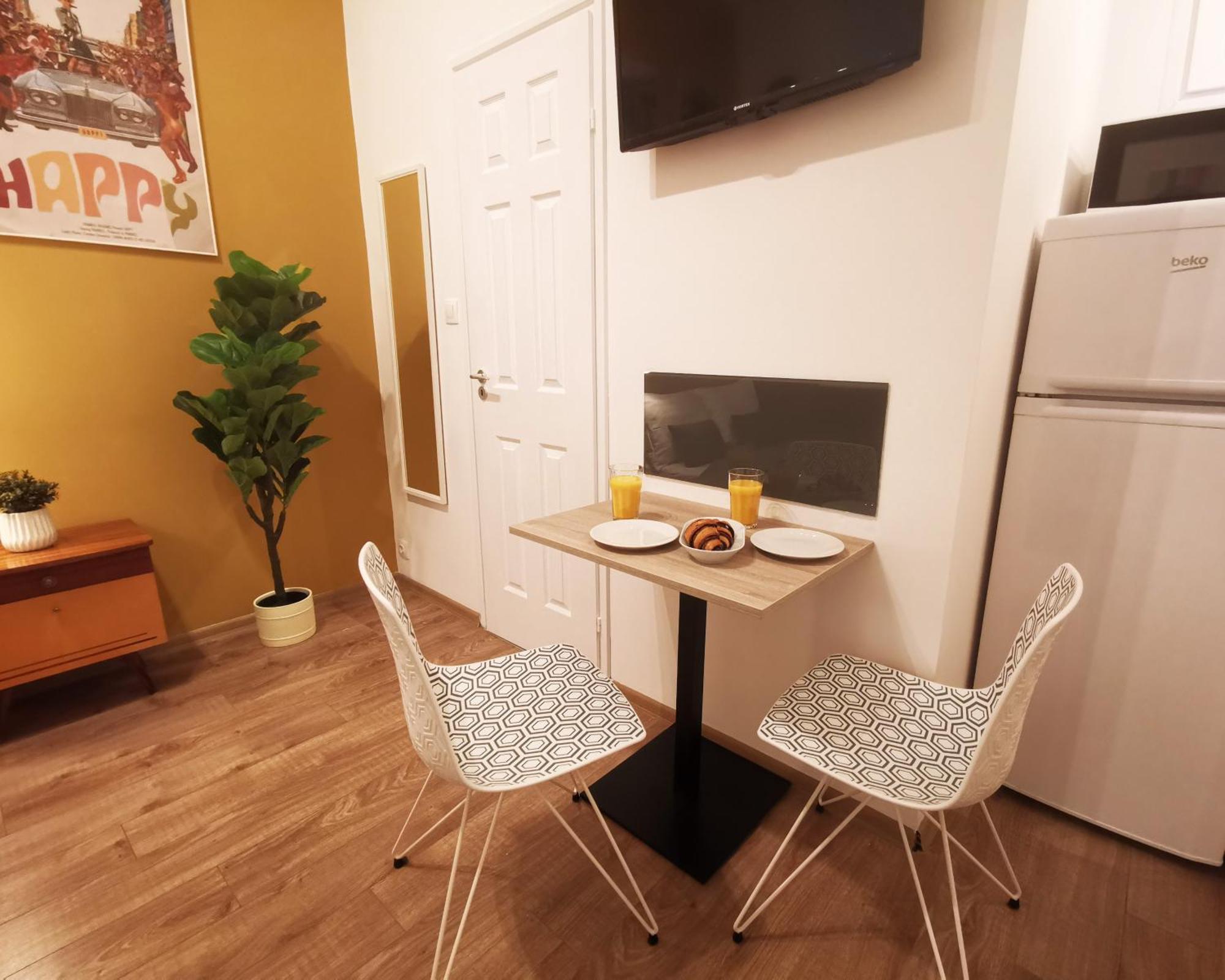 Apartmán Retro Designstudio In Downtown *