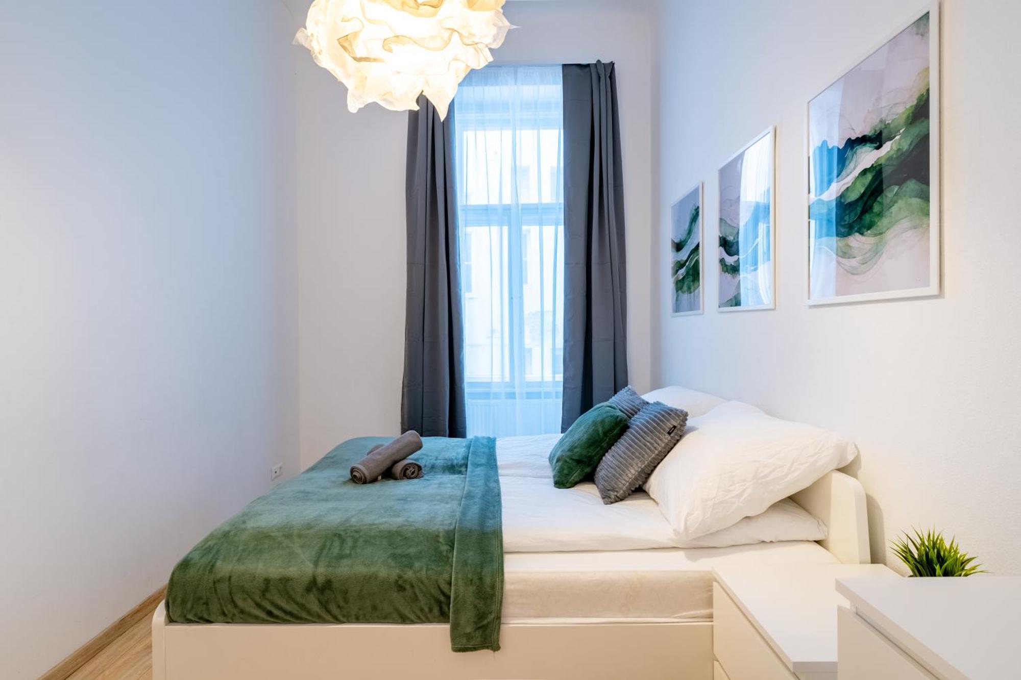 Wave - 3 Bedroom In Center Apartmán *