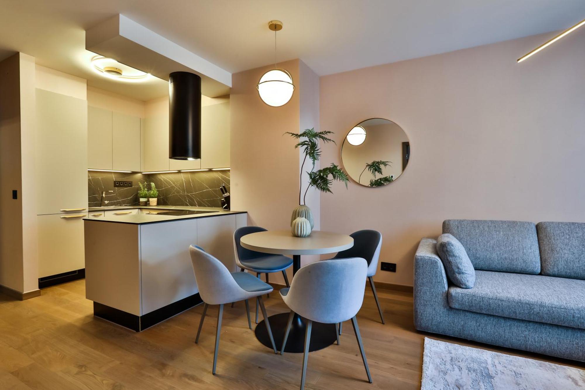 Sun Hill Luxury Apartment