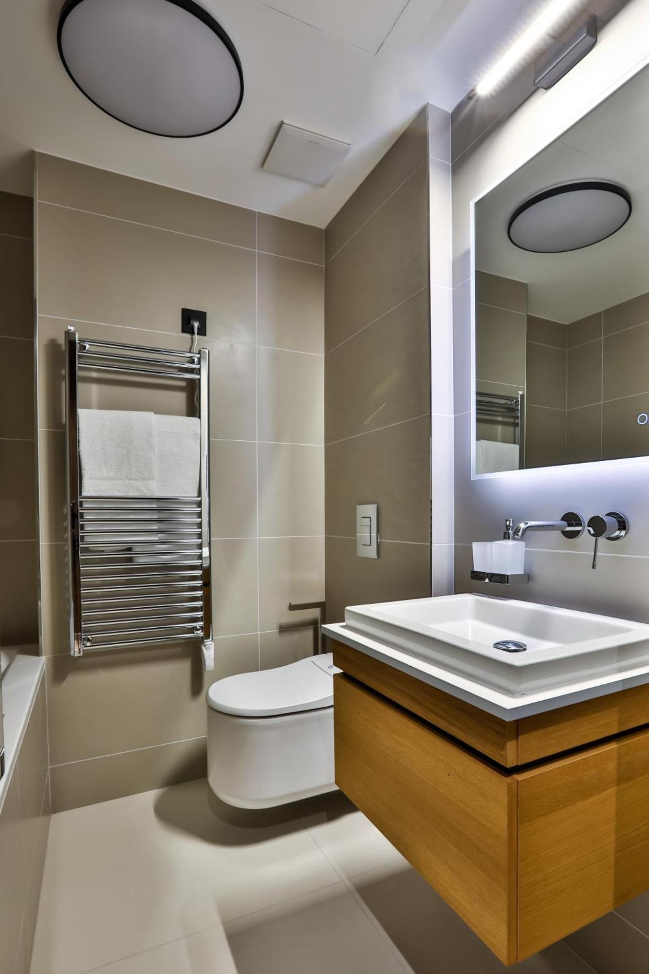 Sun Hill Luxury *