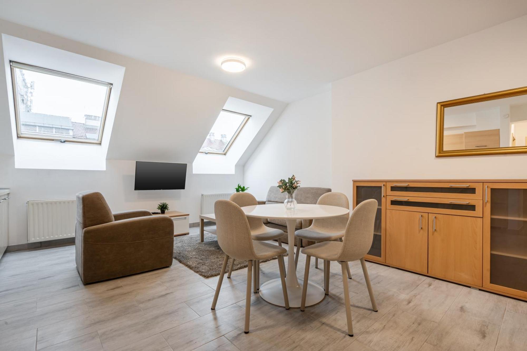Apartamento D16 - Gozsdu Garden - Location By Bqa *