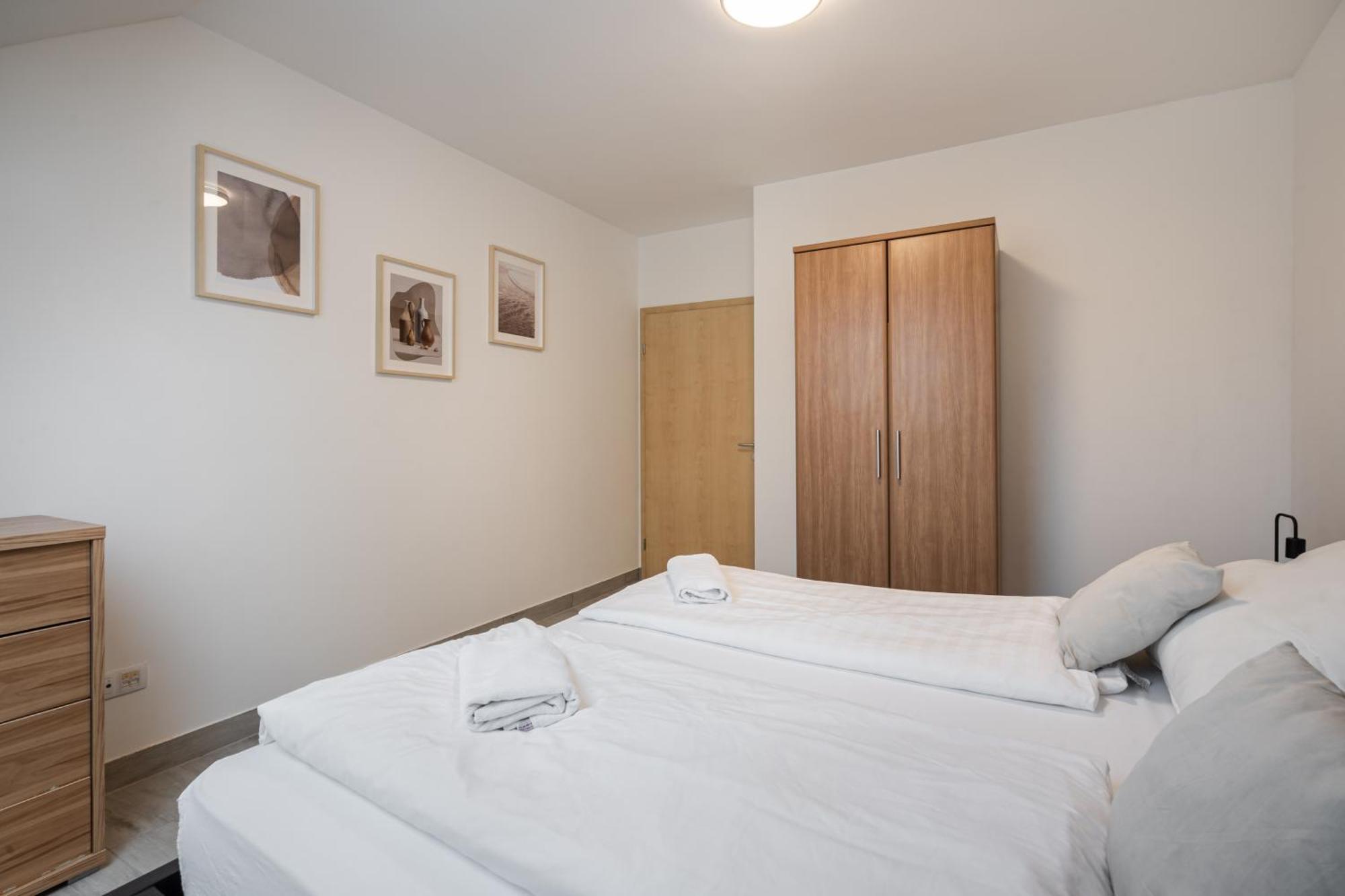 D16 - Gozsdu Garden - Location By Bqa Apartamento