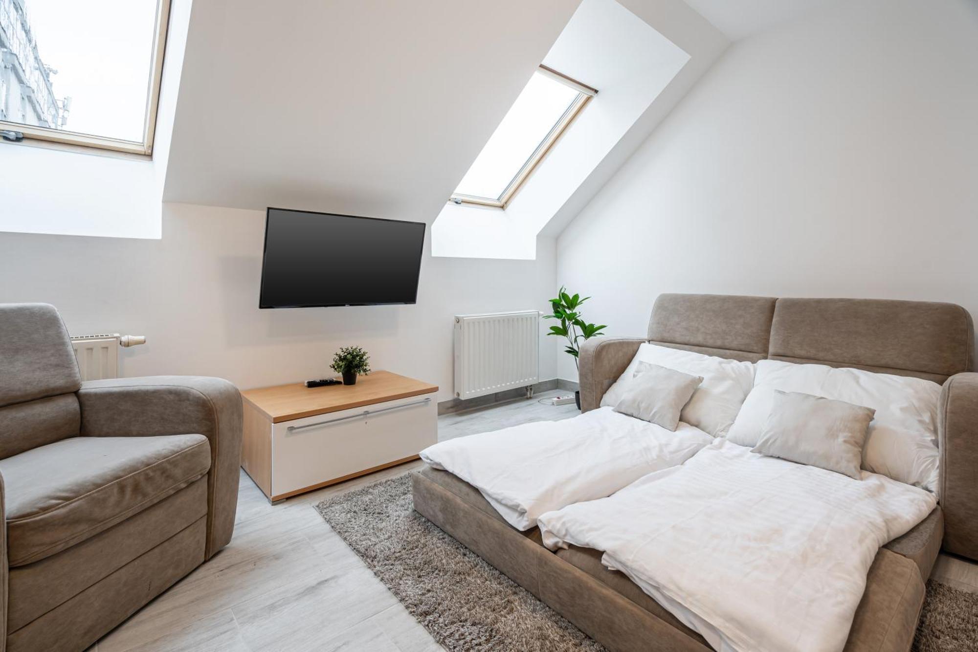D16 - Gozsdu Garden - Location By Bqa Apartamento Budapest