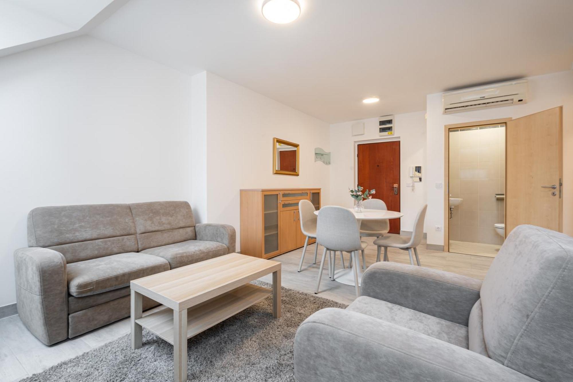 Apartamento D16 - Gozsdu Garden - Location By Bqa *
