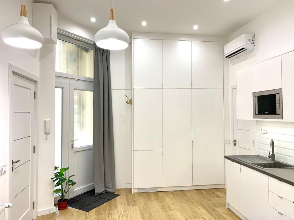 Colton Paulay Apartament