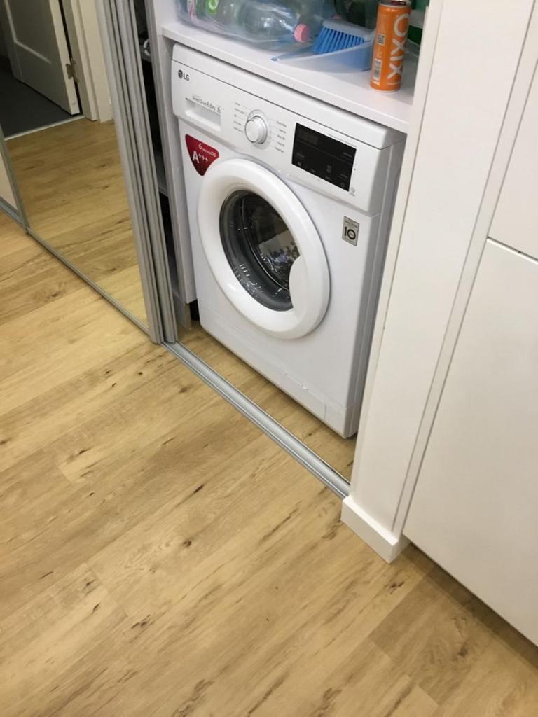 Apartament Colton Paulay *