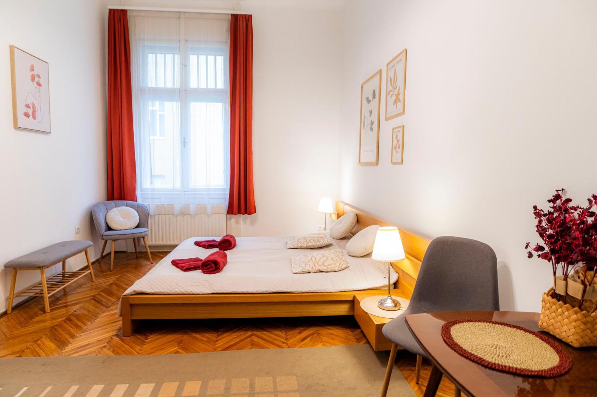 Apartman Charles *