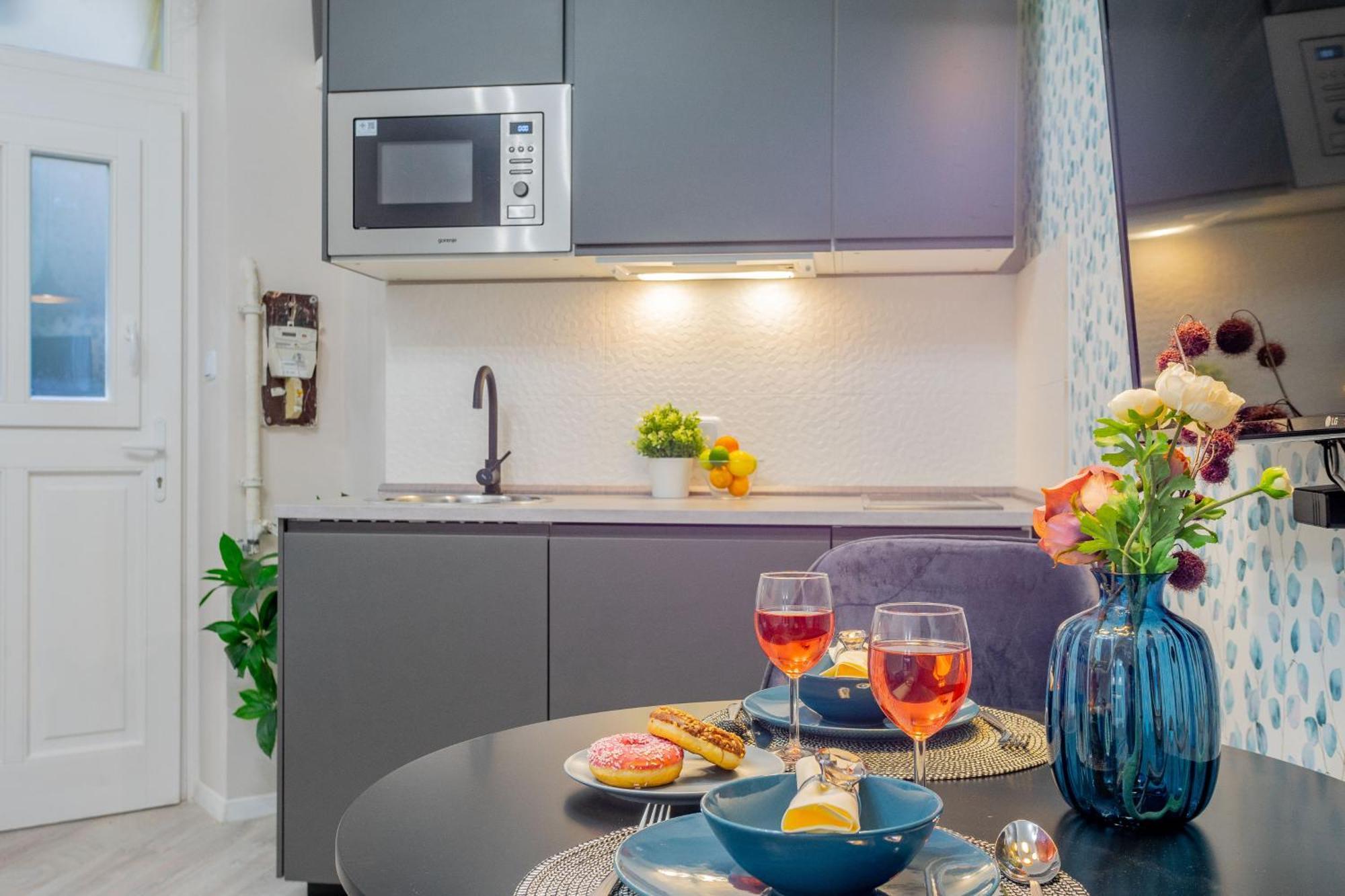 Blue Gem Studio Oasis Budapest