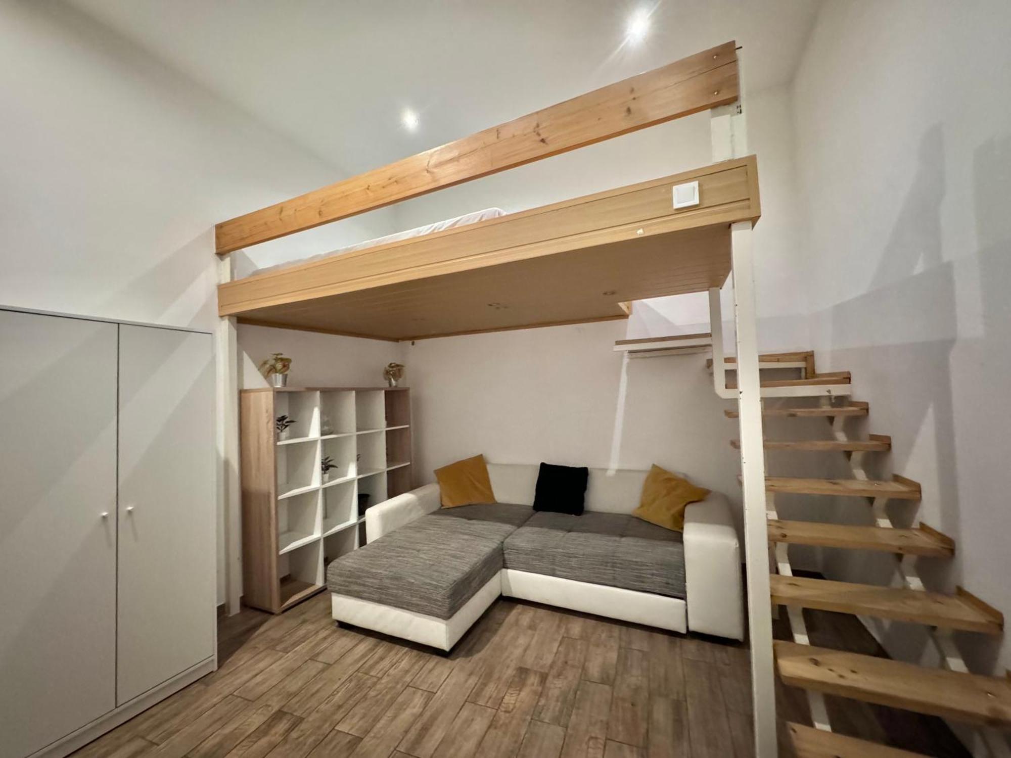 S6 - Promo Next To Gozsdu Garden Apartment Budapest