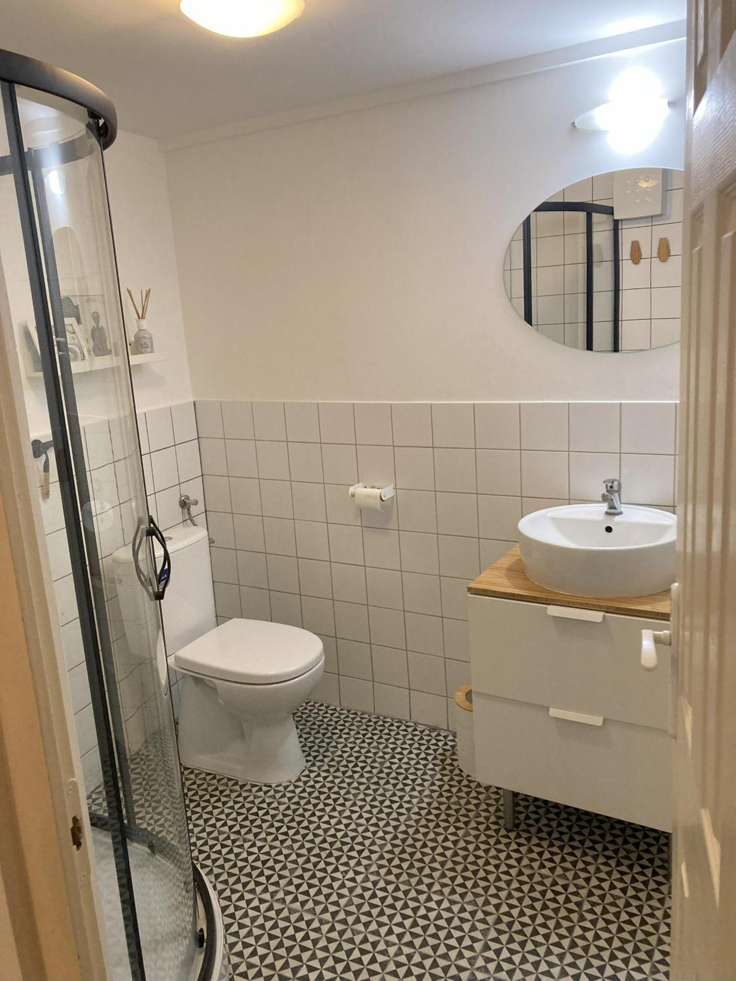 The Rabbit Hole Apartman *