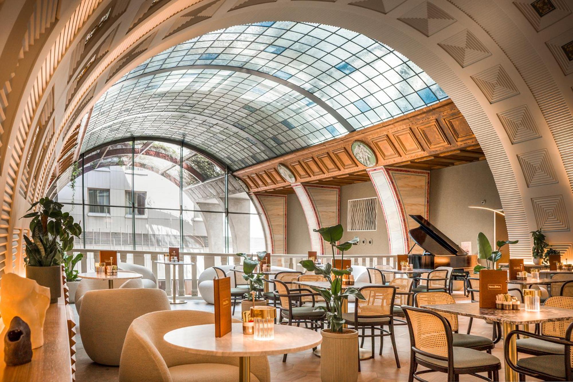Continental Hotell