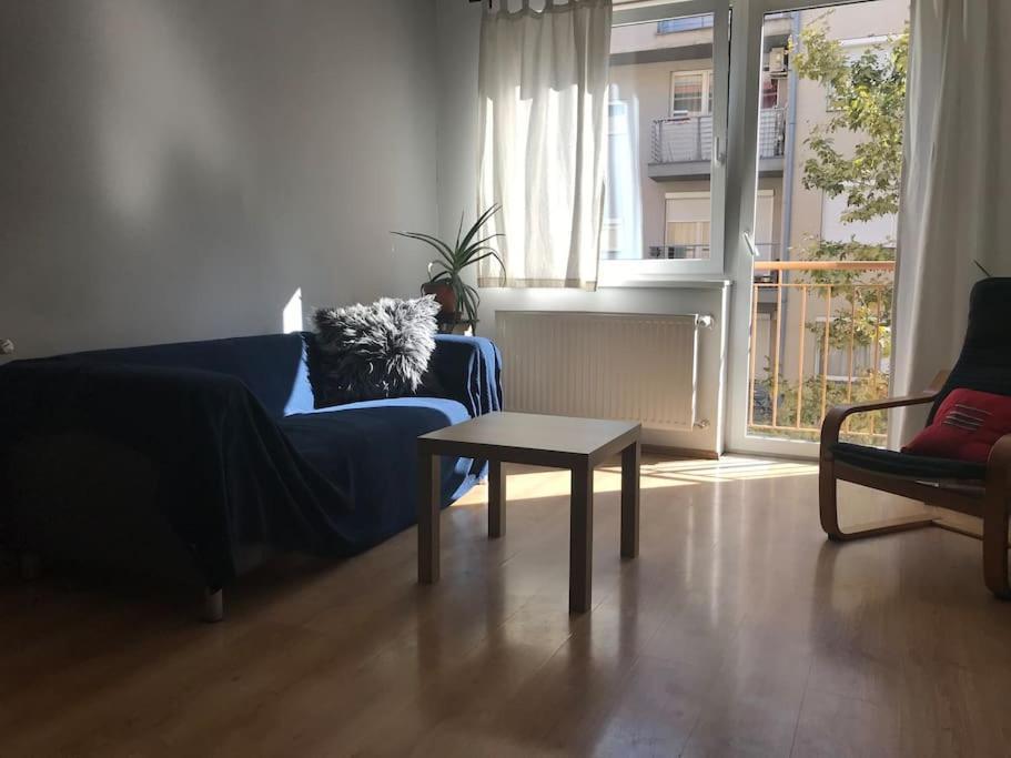 Perfect Family-friendly Midtown Apt+french Balcony Apartamento