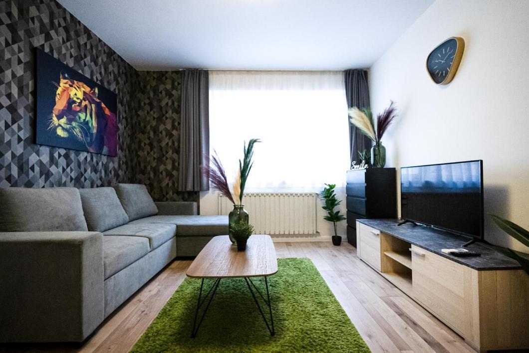 Apartment Happy Tiger Premium *