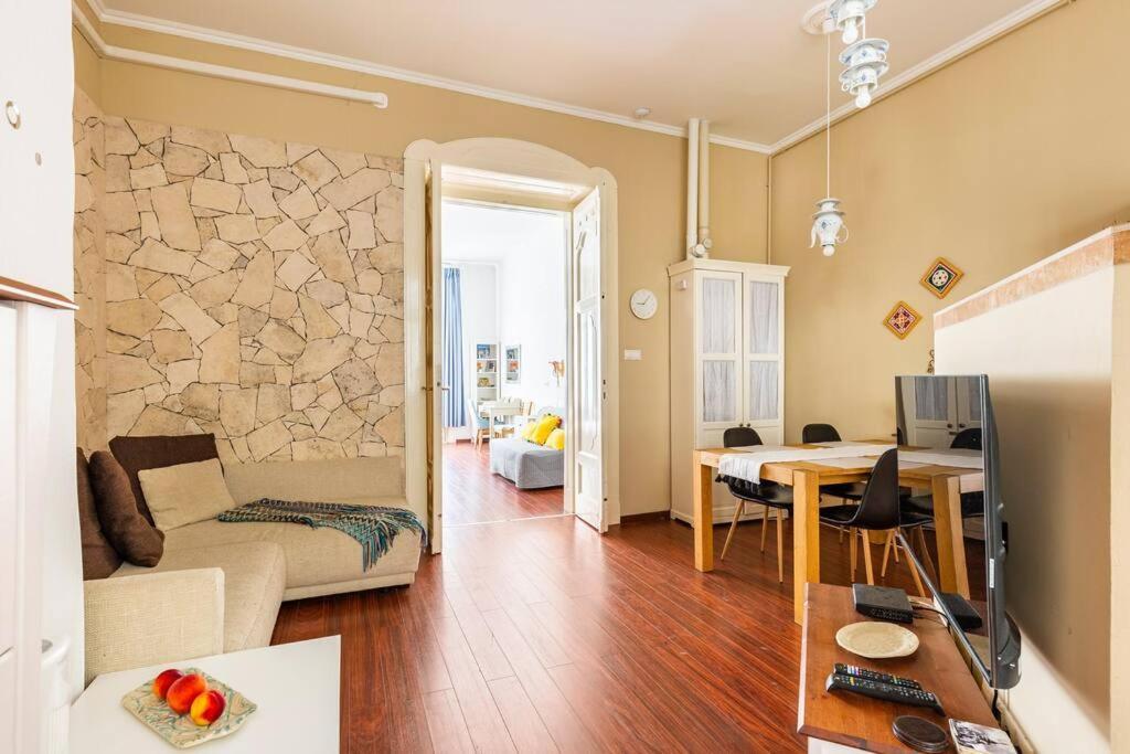 Annicku's Stylish Appartamento