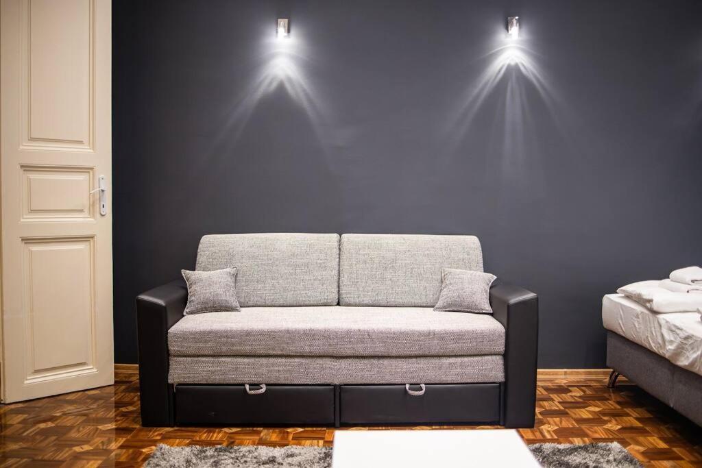 Bold Base Apartamento *