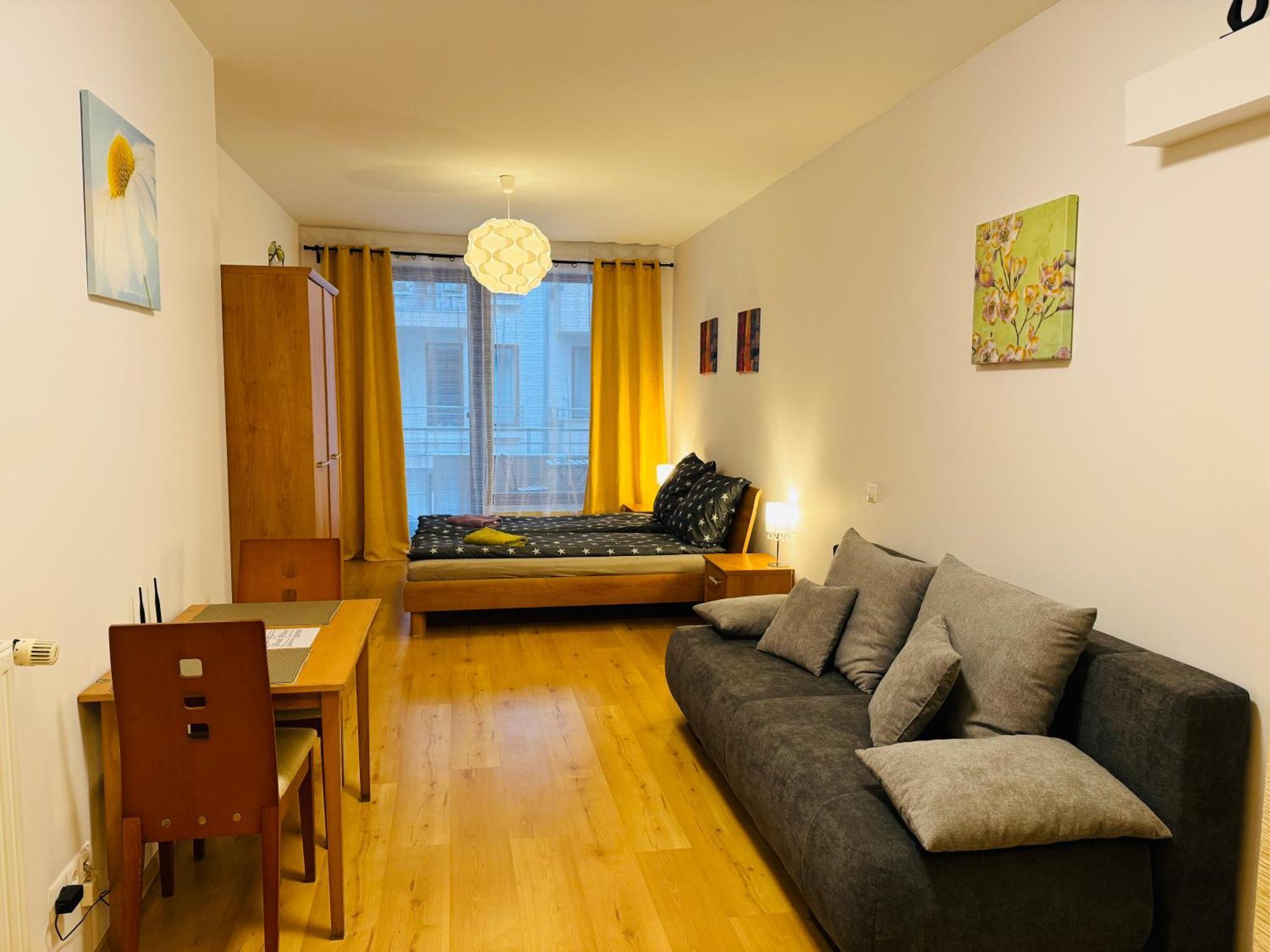 Opera Apartman *