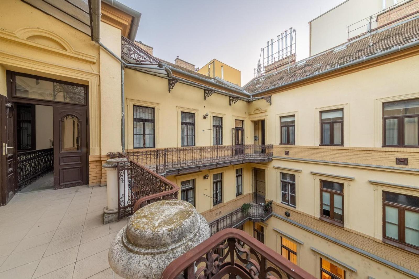 Appartement Sass Twins Next To The Basilica S2