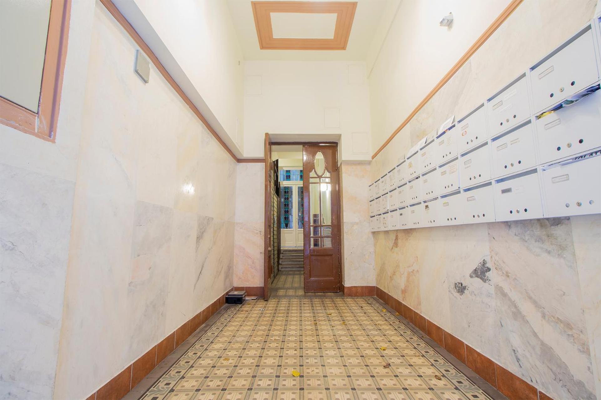 Basilica View With Balcony Apartment Budapest