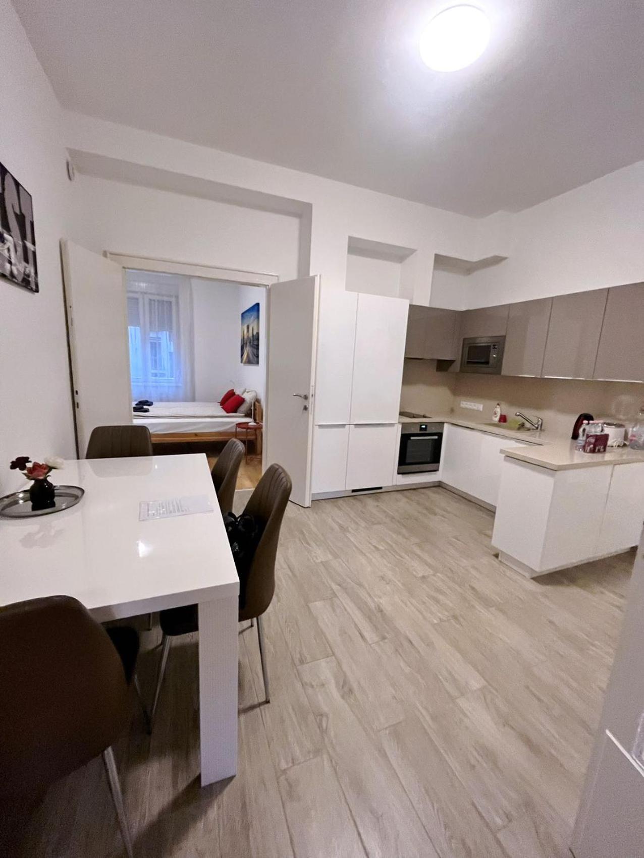 Boutique Family In The Heart Of City * Budapest