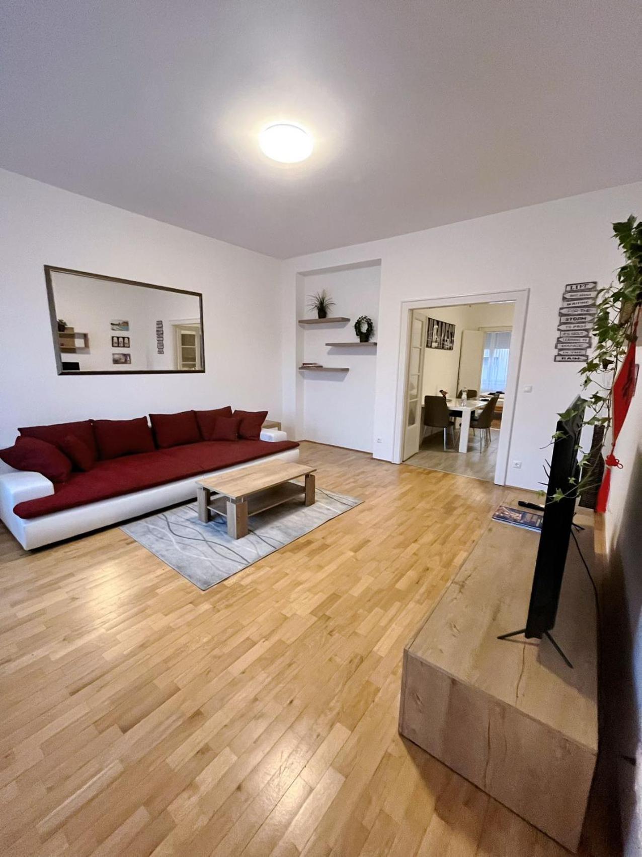 Boutique Family In The Heart Of City * Budapest