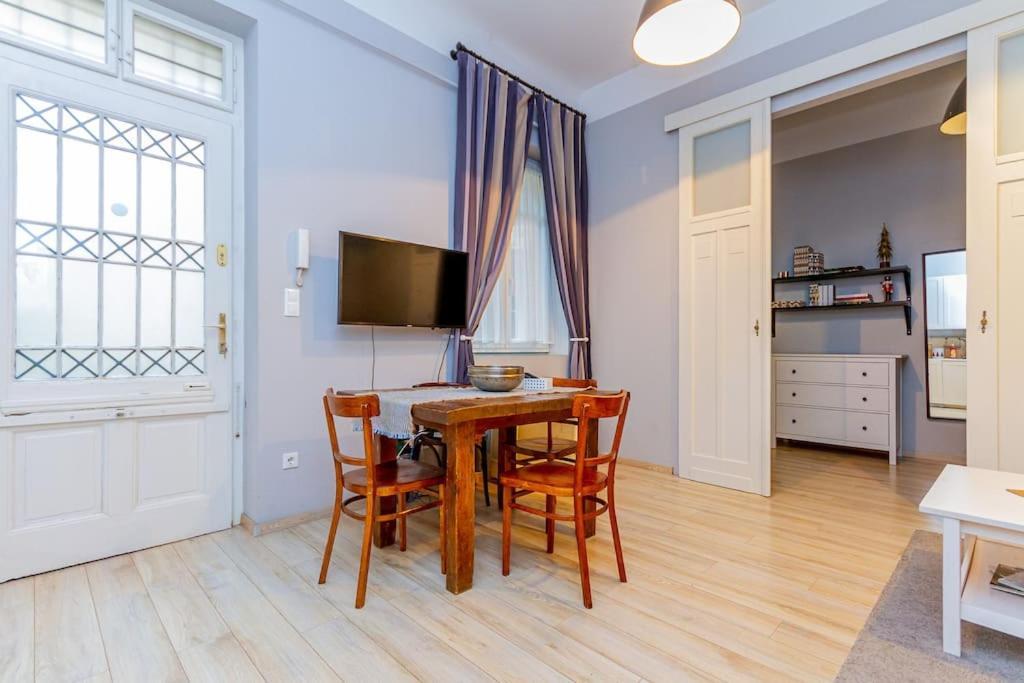 Cityscape Retreat By Nw Apartament Budapeszt