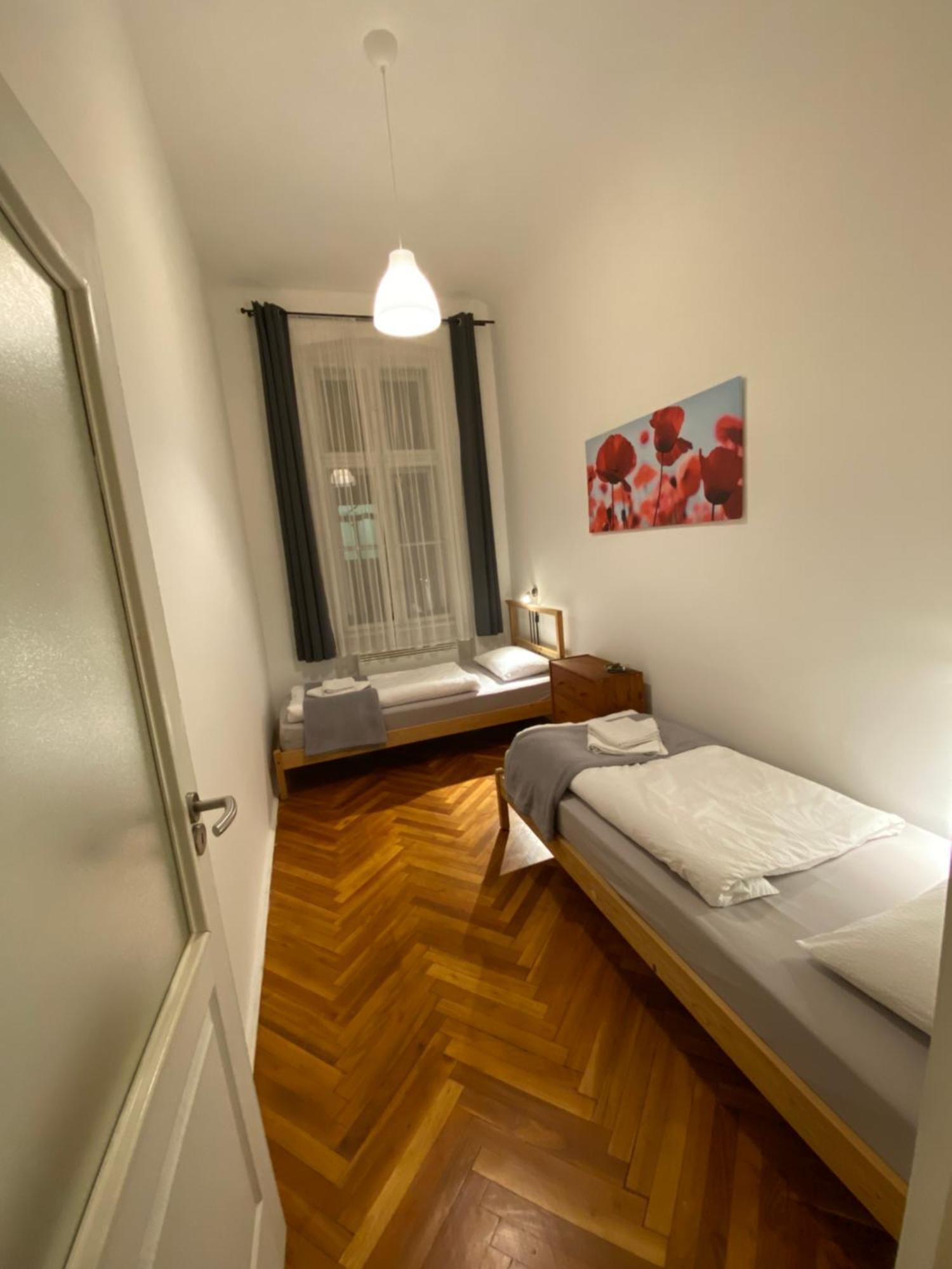 Dob50 Spacious - 2 Separate Bedroom, 4 People, Ac, Wifi *