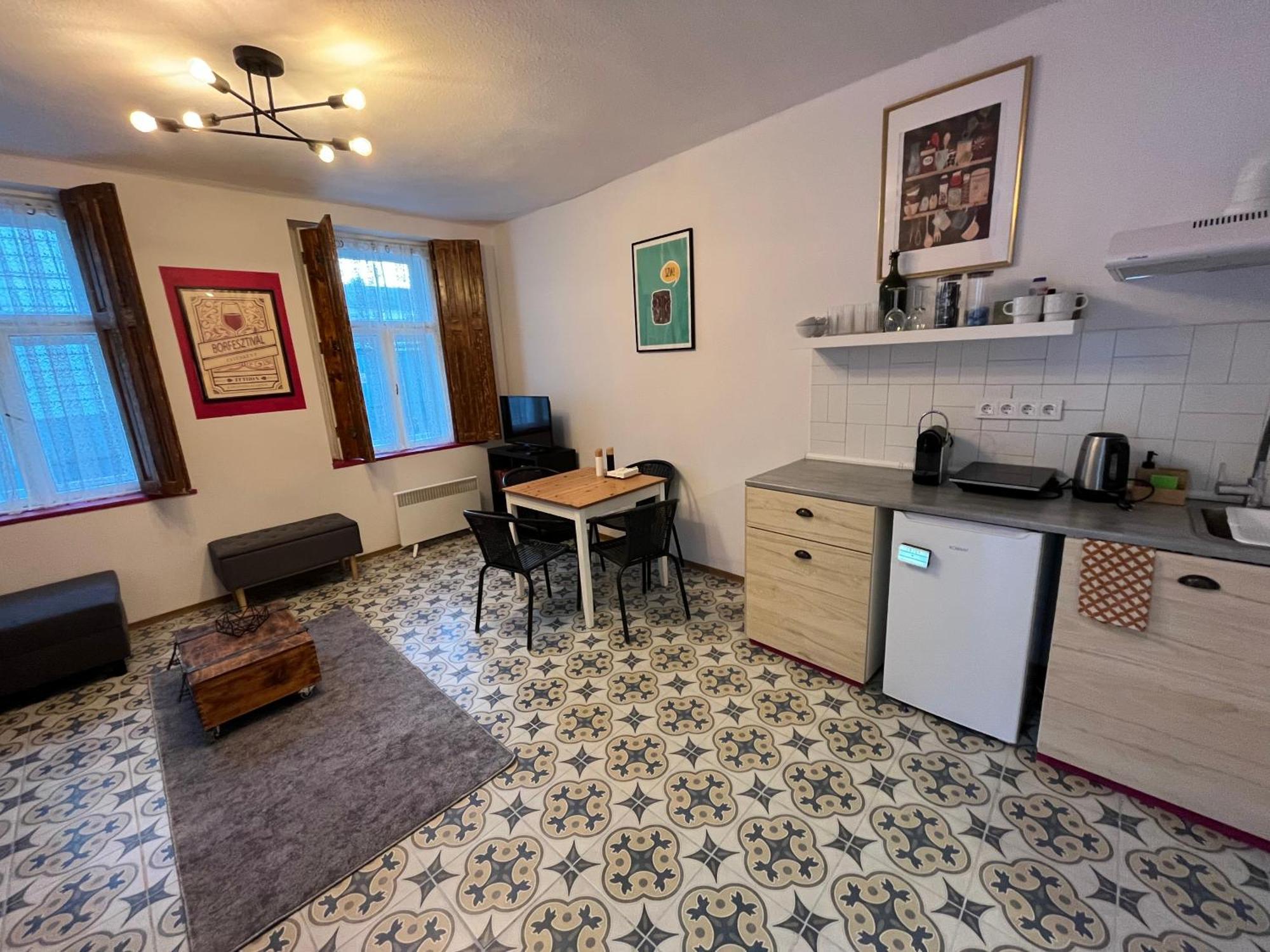 Apartment Porta Pink