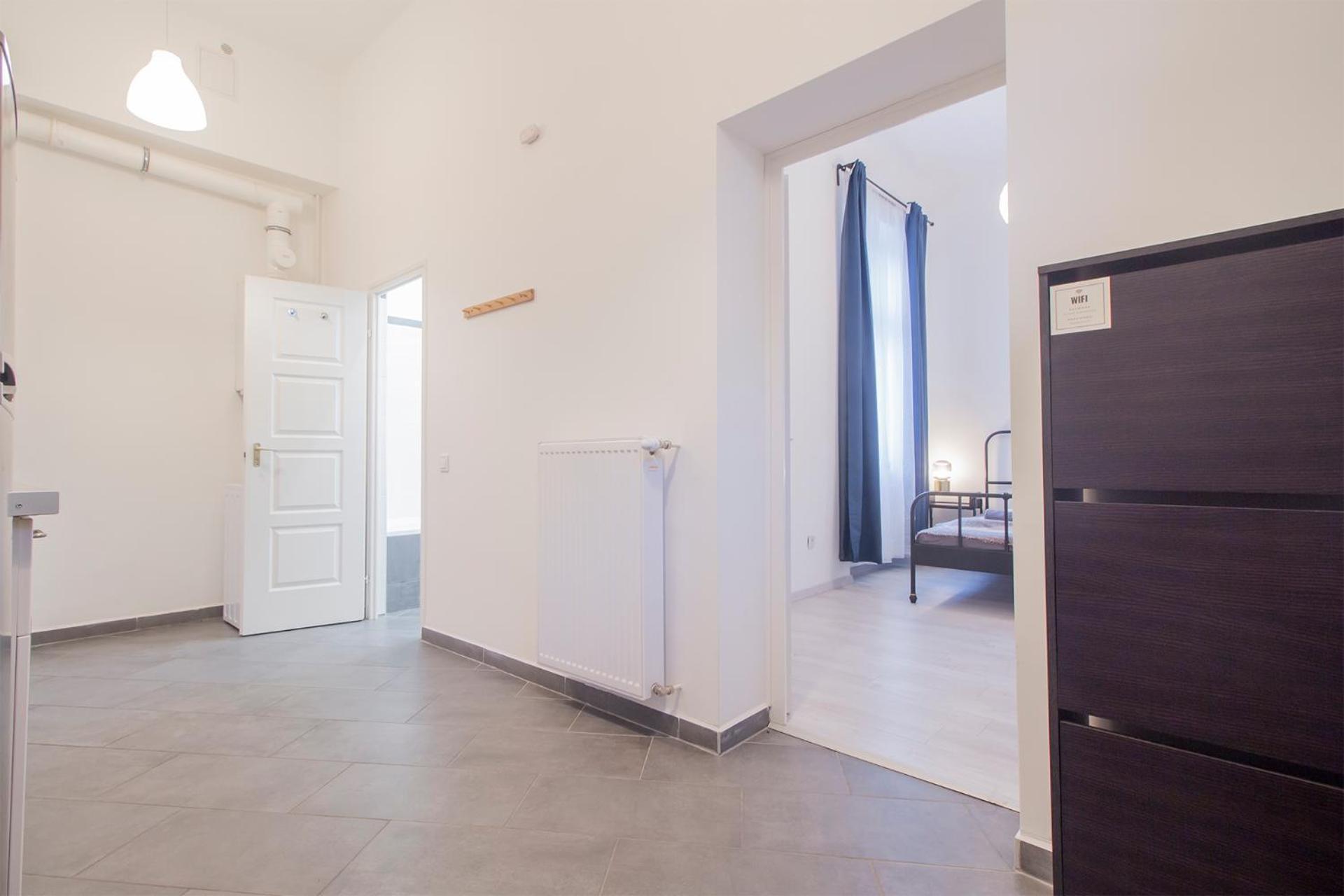 Kalvin 2bdr With Ac Apartamento Budapest