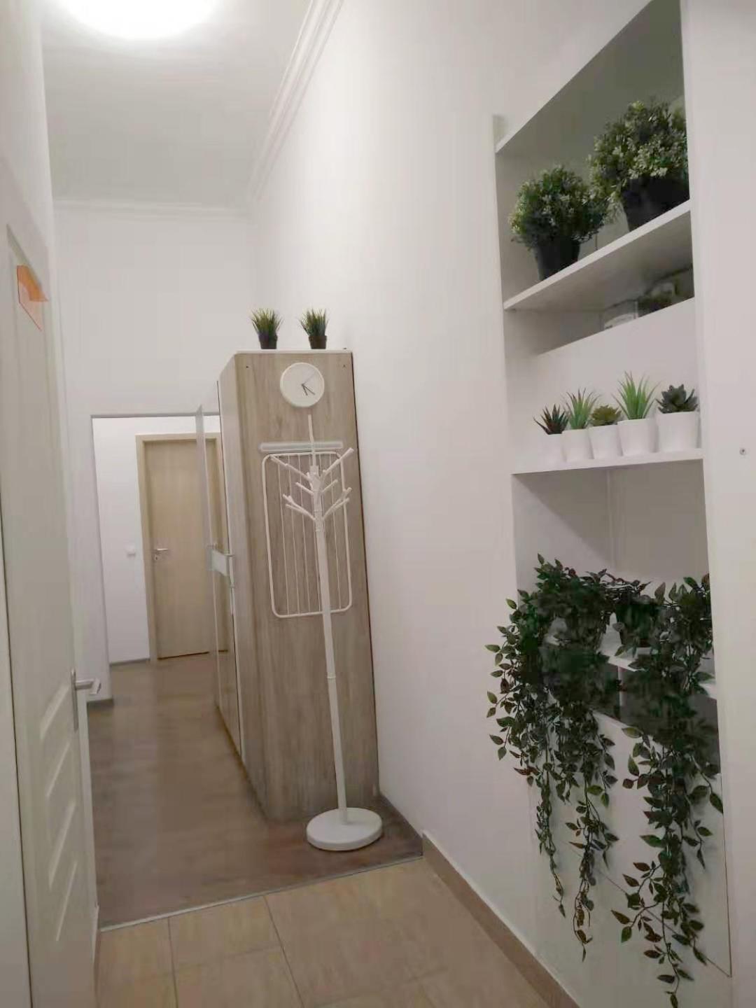 E34 Apartman *