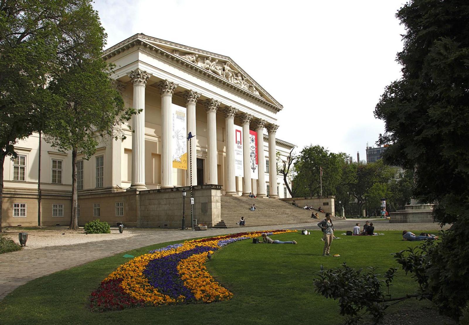 Real Museum * Budapest
