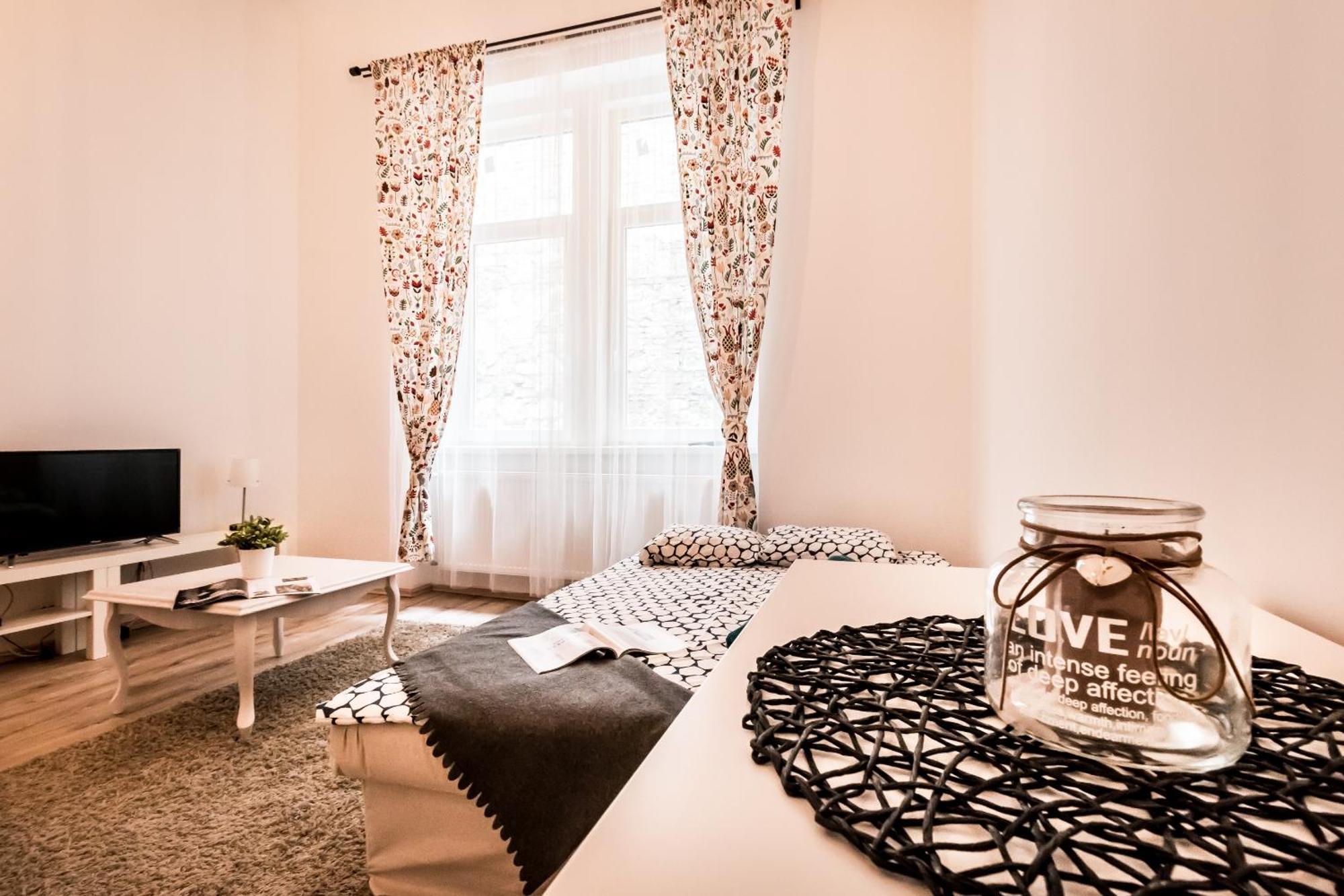 Crimson Crease Apartamento *