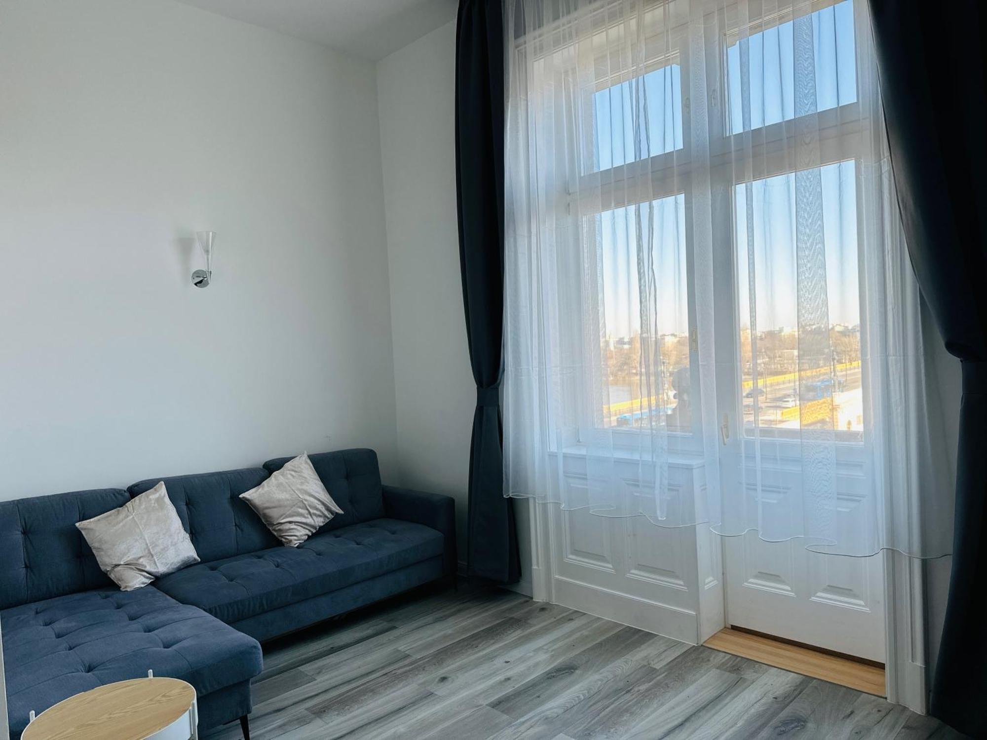 Over The Danube Appartement
