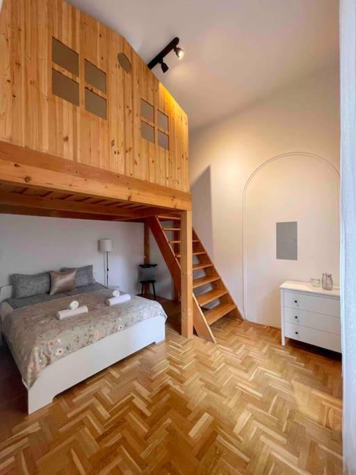Knezits Spacious Ac Terrace Free Parking Lejlighed Budapest