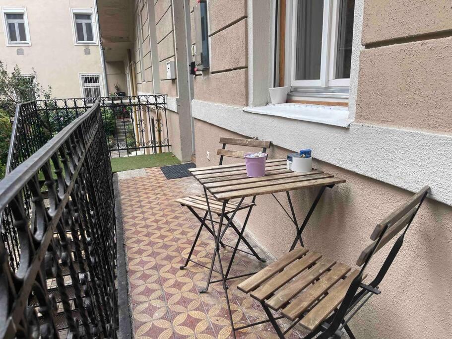Lejlighed Knezits Spacious Ac Terrace Free Parking *