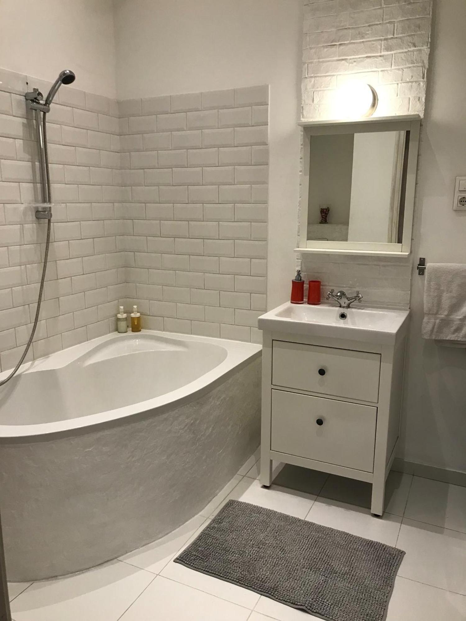 2 Separated Apts In 1 Price! Unique Downtown Views Appartamento *