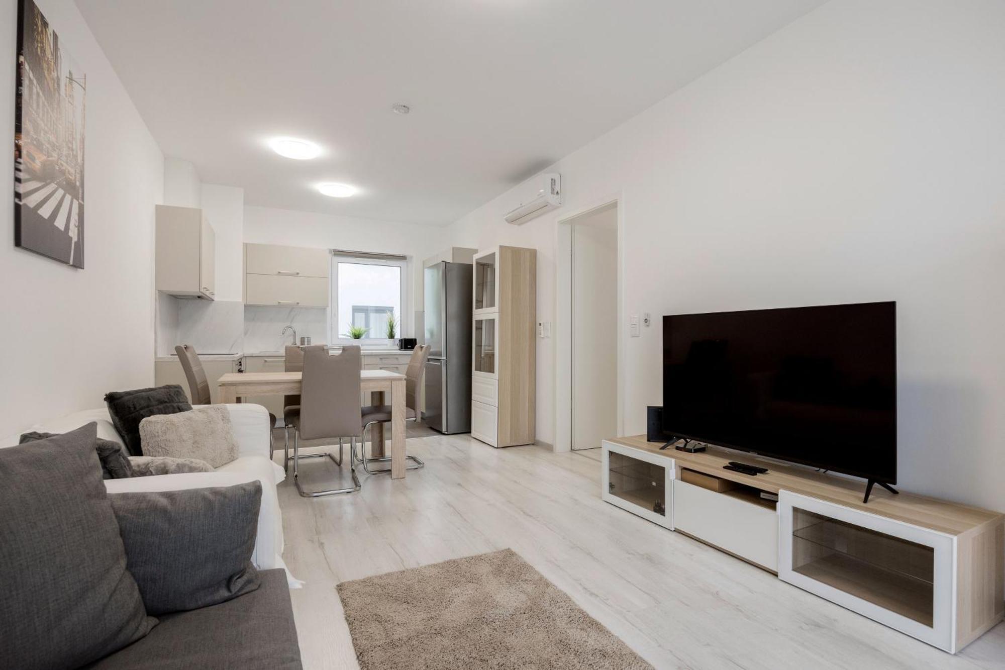 Apartmán Bb - 2br With Parking Close To Centre *