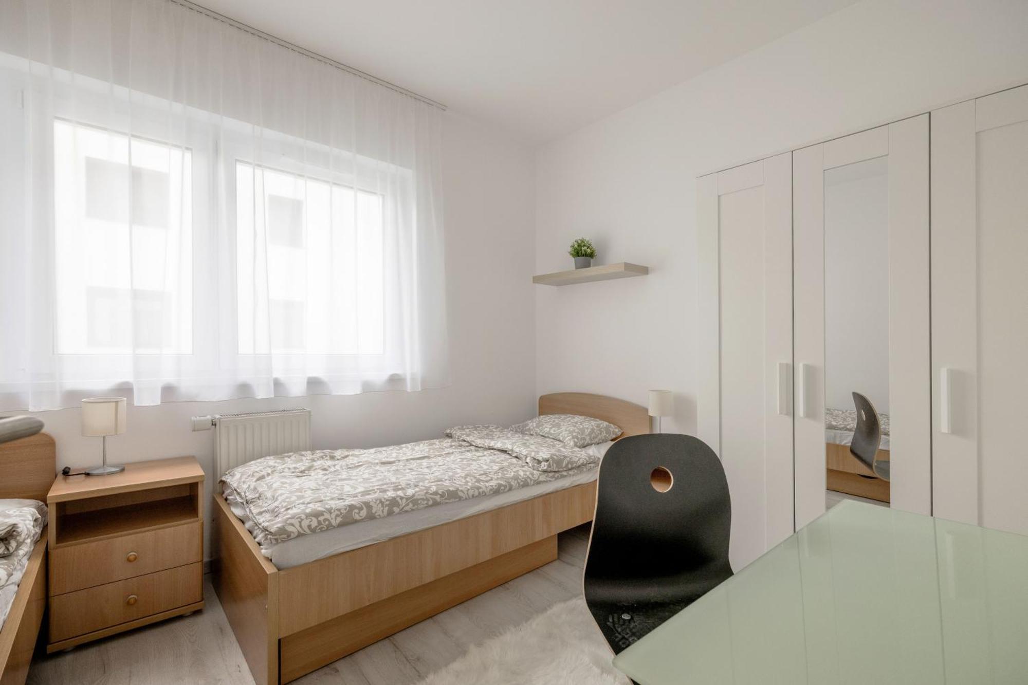 Bb - 2br With Parking Close To Centre Budapest