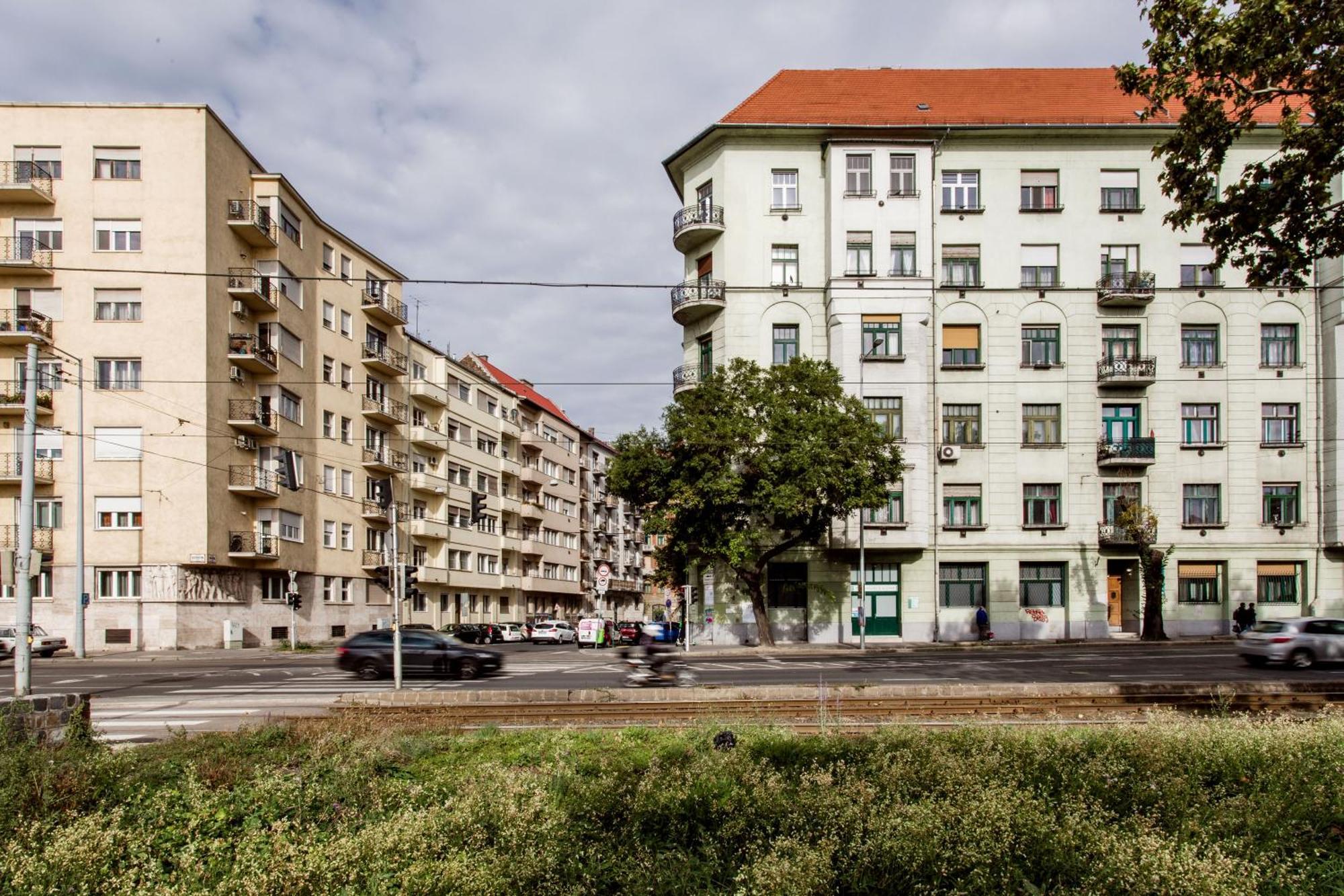 Apartament Luxurious Danubeside For 4 *