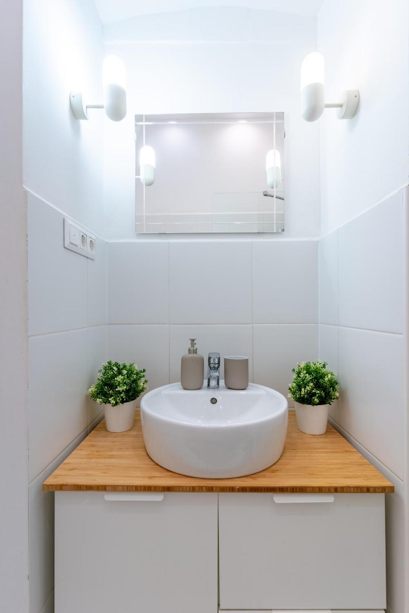 Wave - 3 Bedroom In Center Apartmán