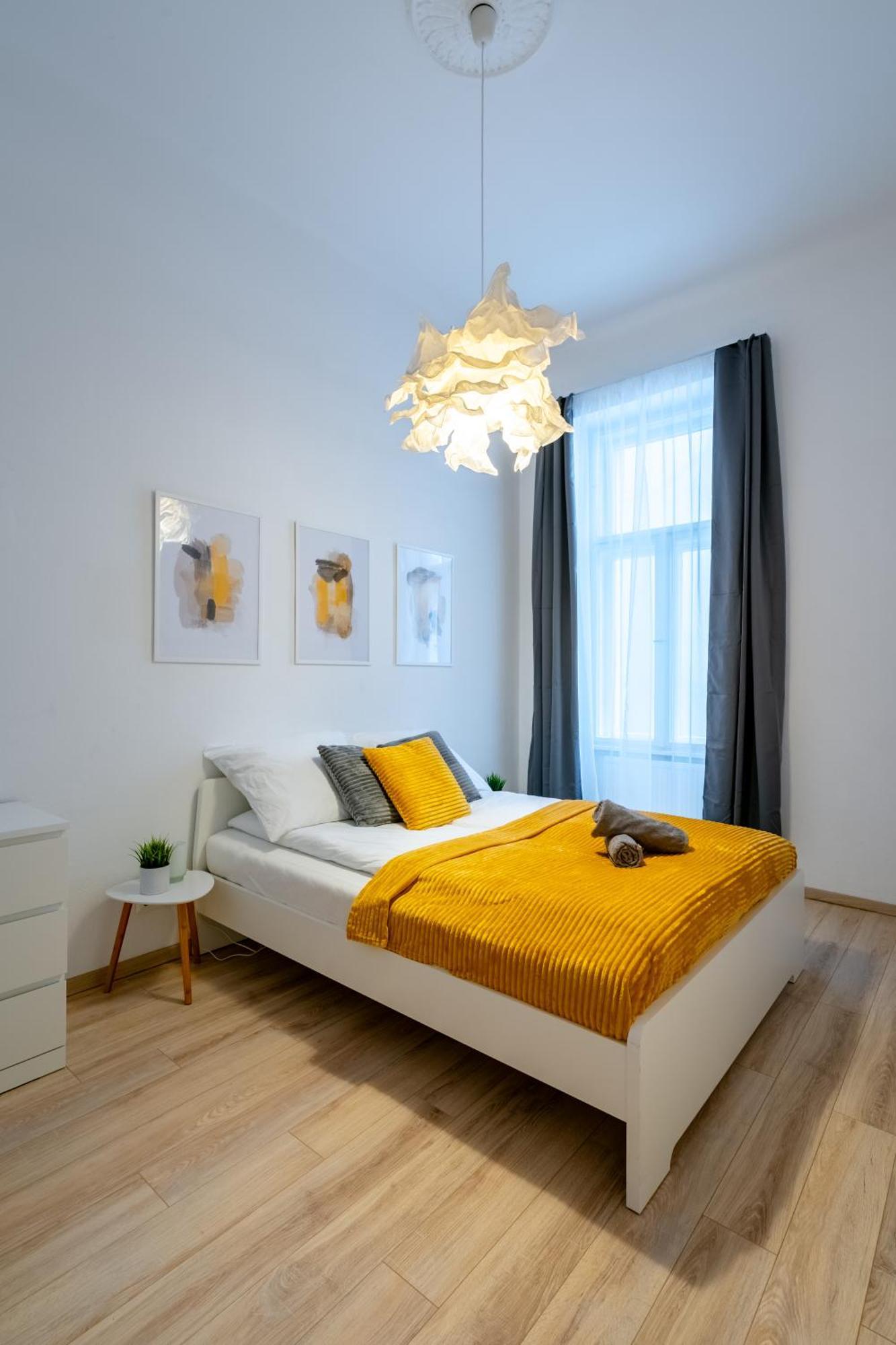 Wave - 3 Bedroom In Center Apartmán
