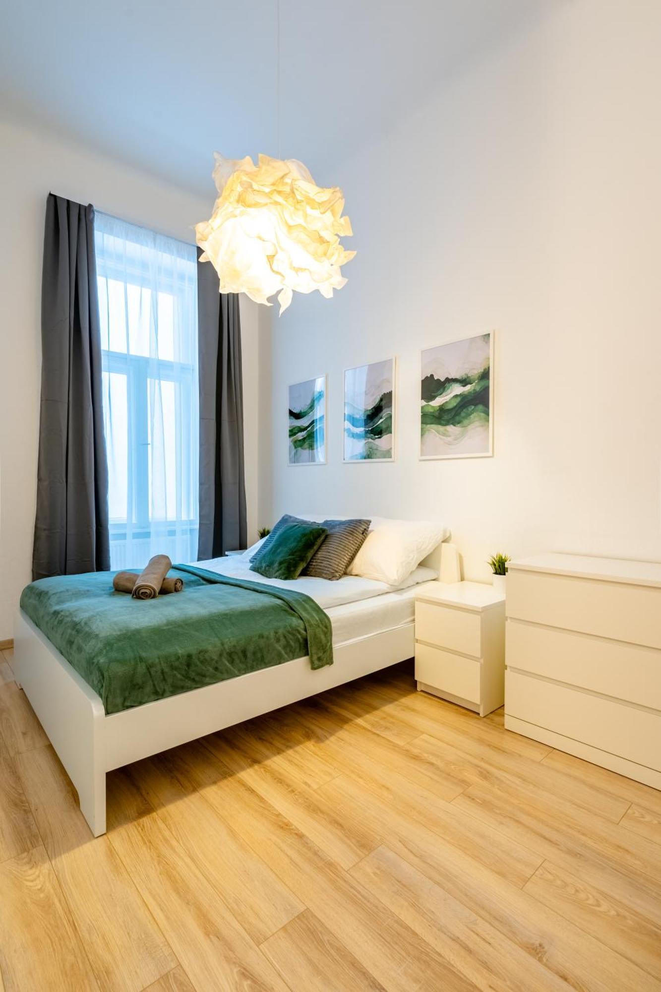 Wave - 3 Bedroom In Center Apartmán