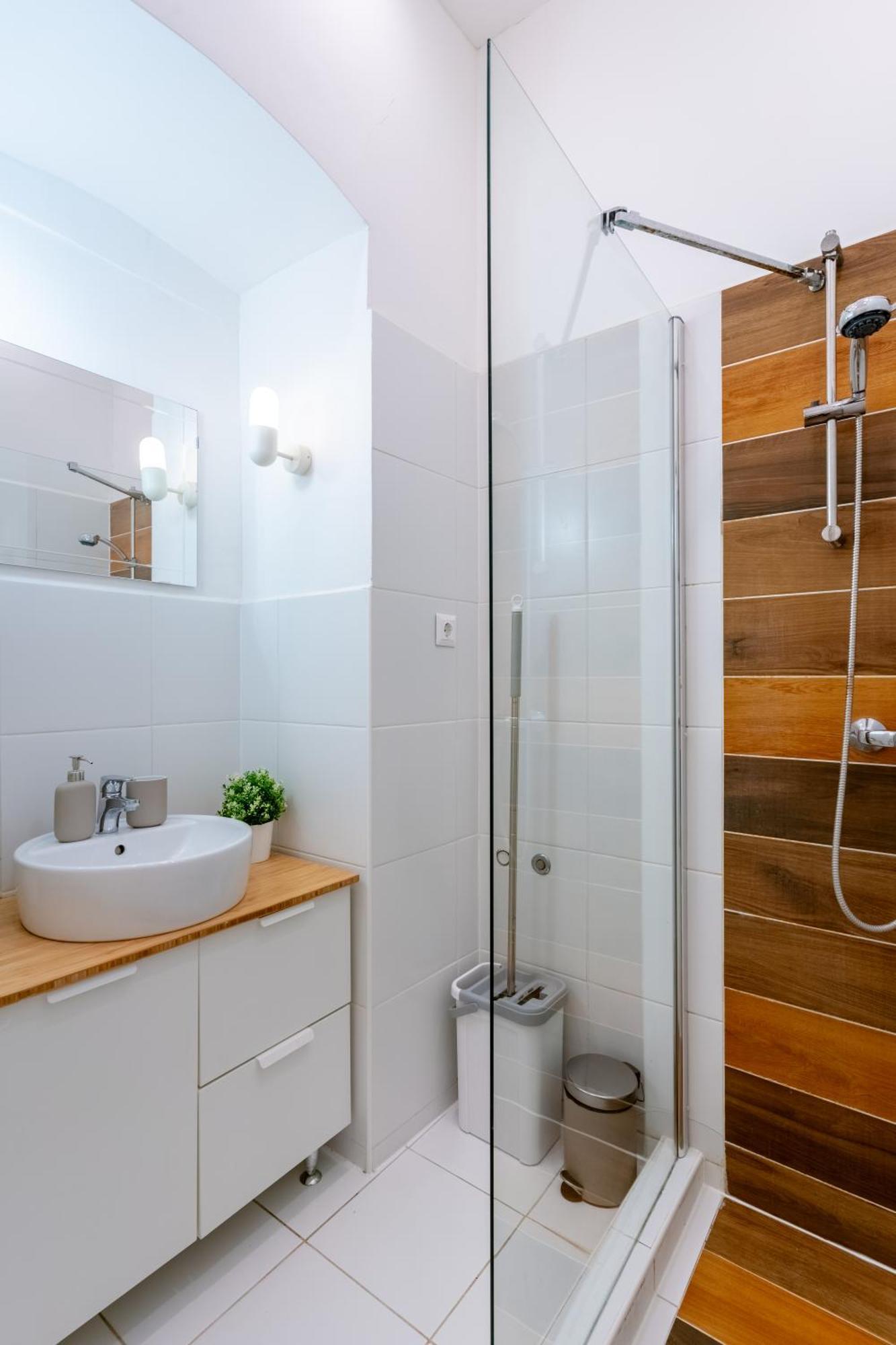 Wave - 3 Bedroom In Center *