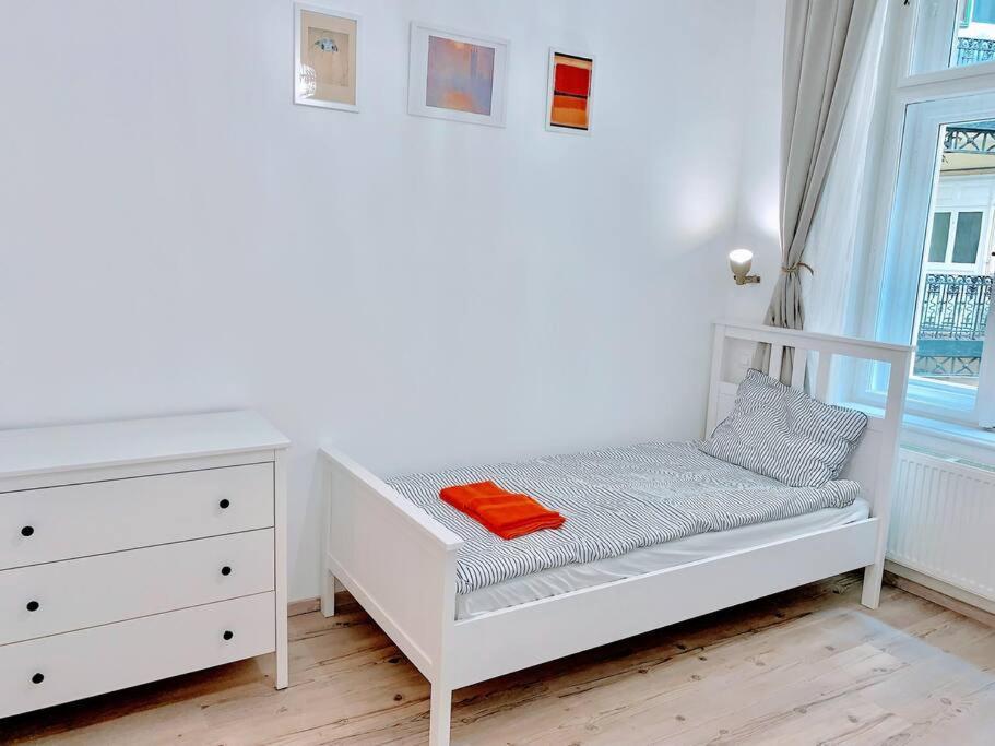Lägenhet Perfect Day 3 -3 Bedr, 2 Bathrooms Budapest