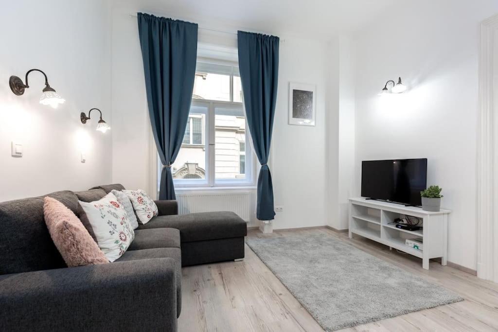 Perfect Day 3 -3 Bedr, 2 Bathrooms Apartment