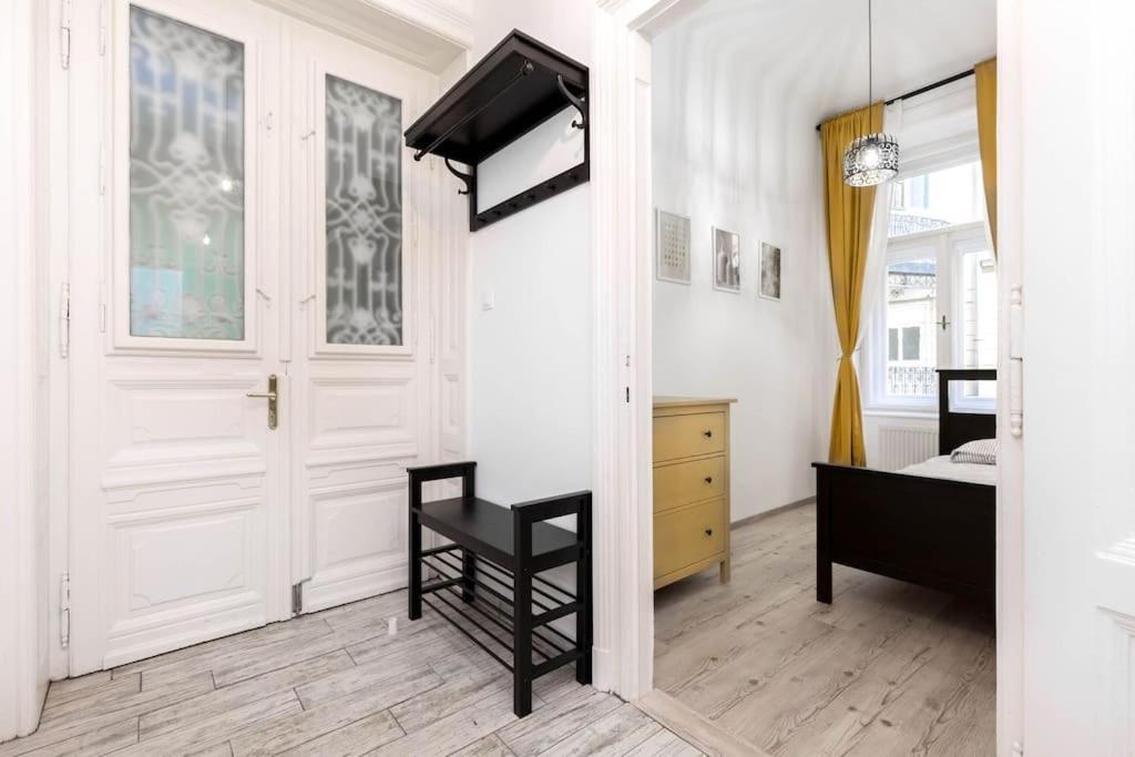 Perfect Day 3 -3 Bedr, 2 Bathrooms Apartment *